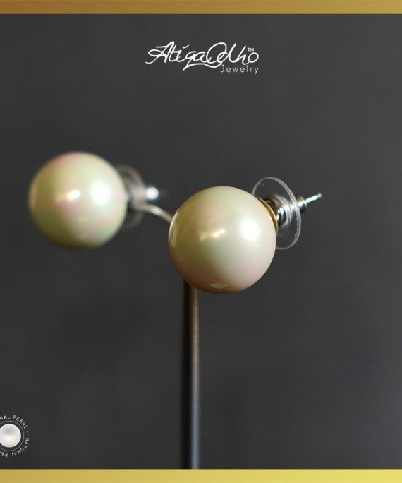 AOE-Large White Shell Pearl Studs